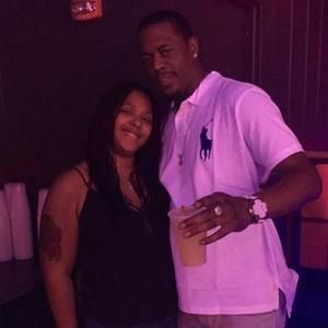 Meet your Posher, Mano